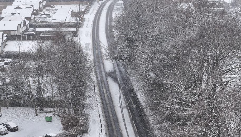 Met Office Issues Yellow Weather Warnings for Snow and Ice Across UK