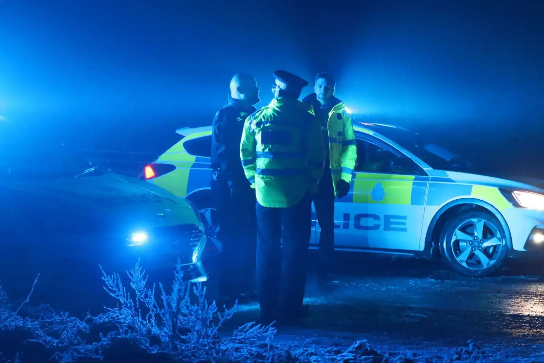 A27 Closed Both Directions Following Trailer Overturn and Cooking Oil Spill