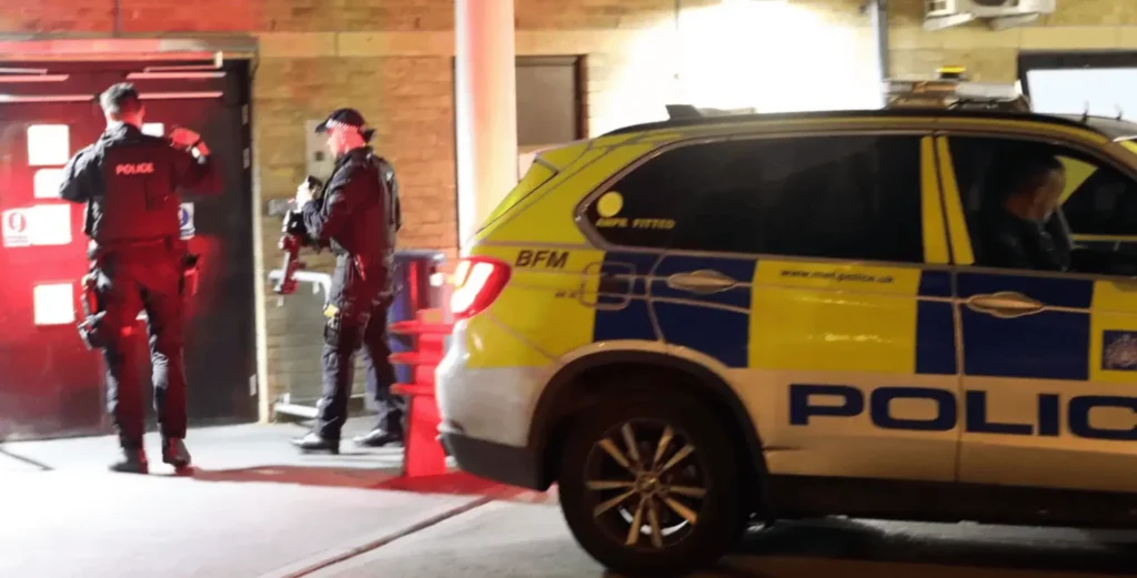 Gunfire on Homerton Road: Police Probe After 22-Year-Old Shot in Hackney, No Arrests Yet