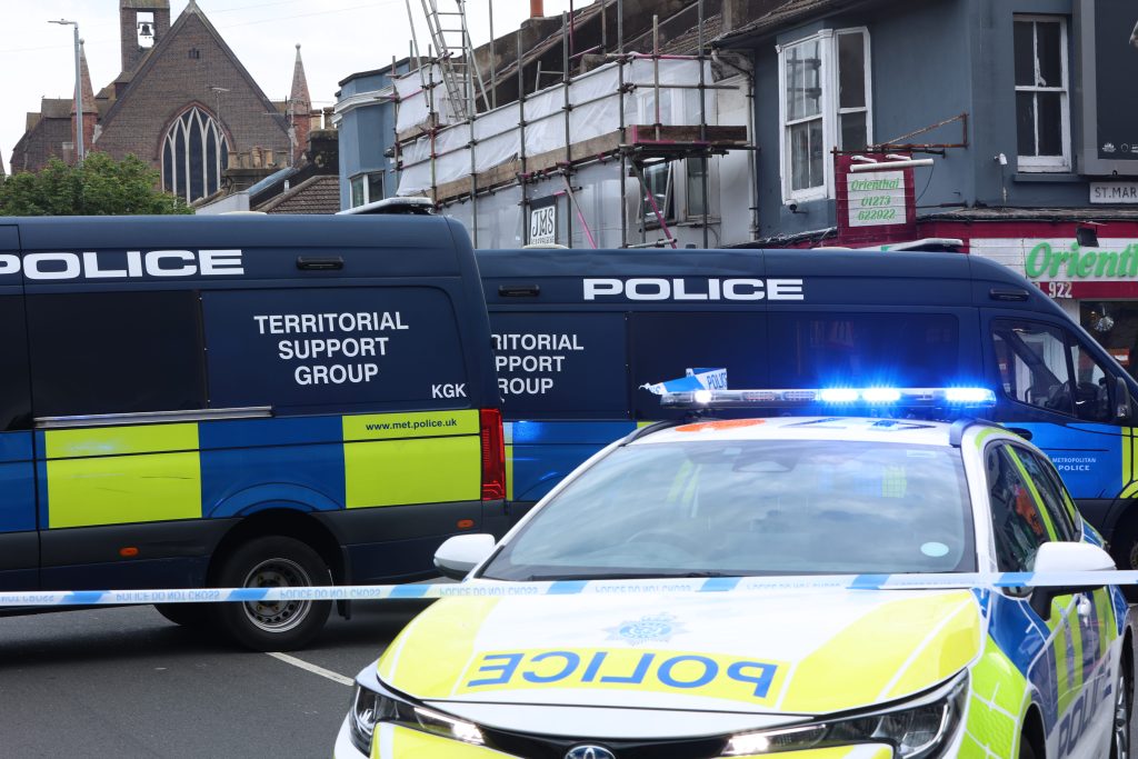 Met Police and Sussex Police Conduct Major Drugs Search in Brighton