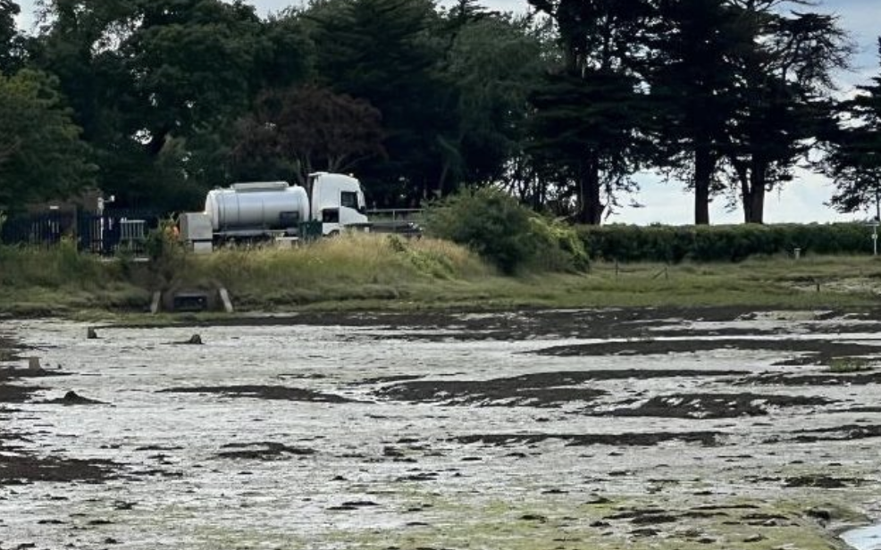 Wastewater Pump Failure at Totland Beach Triggers Pollution Alert