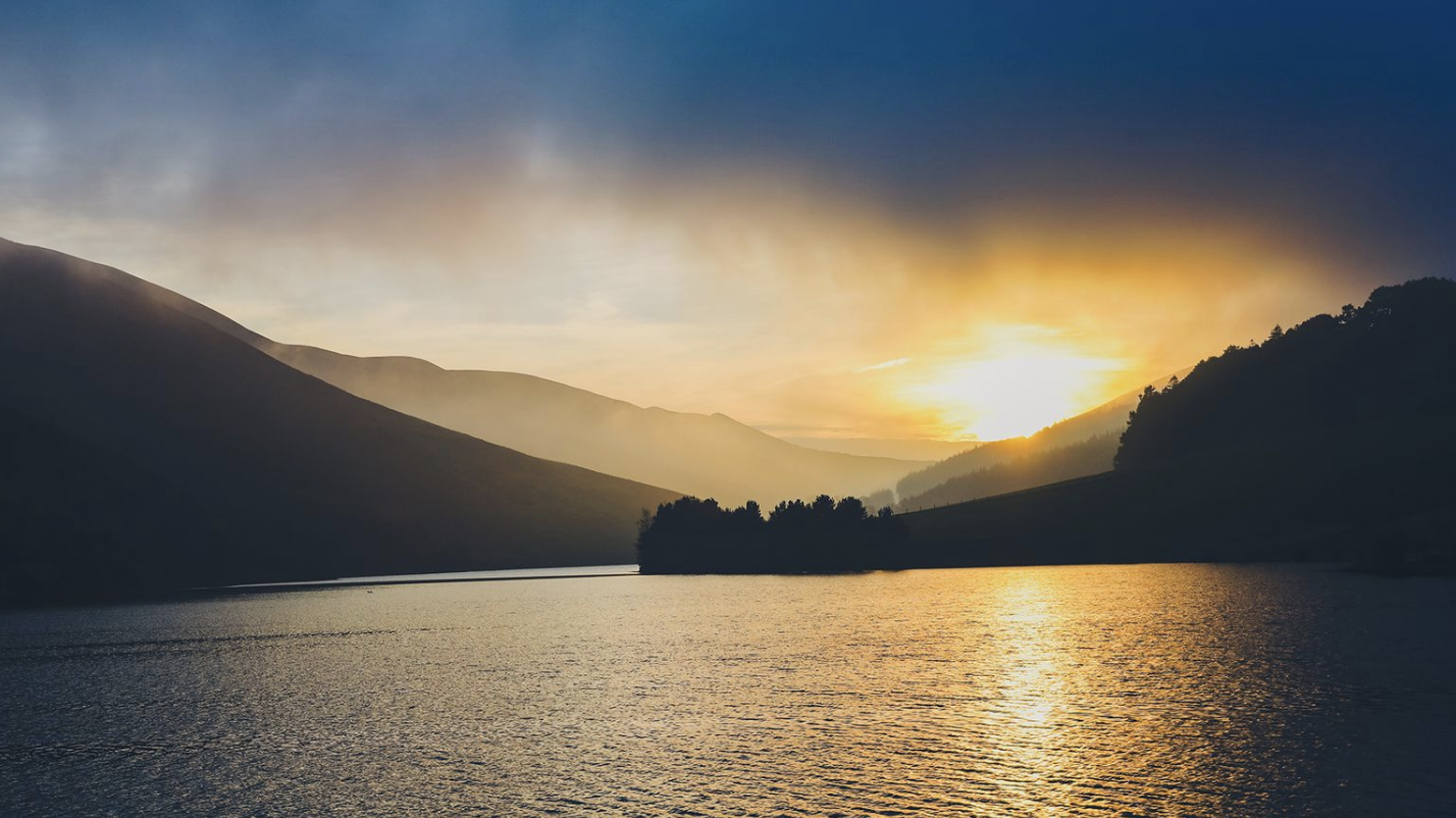 Record-Breaking Heatwave Expected with Temperatures Reaching 33°C This Bank Holiday