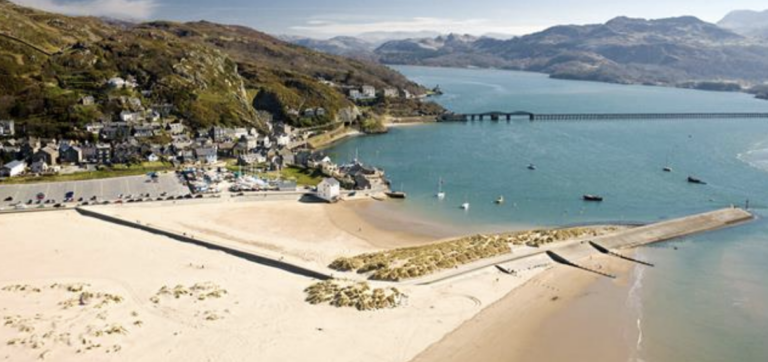Man Arrested Following Murder Investigation at Barmouth Beach