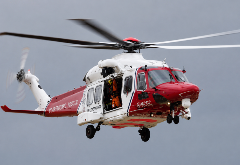 Teens Rescue Two Children From Water at Harbour