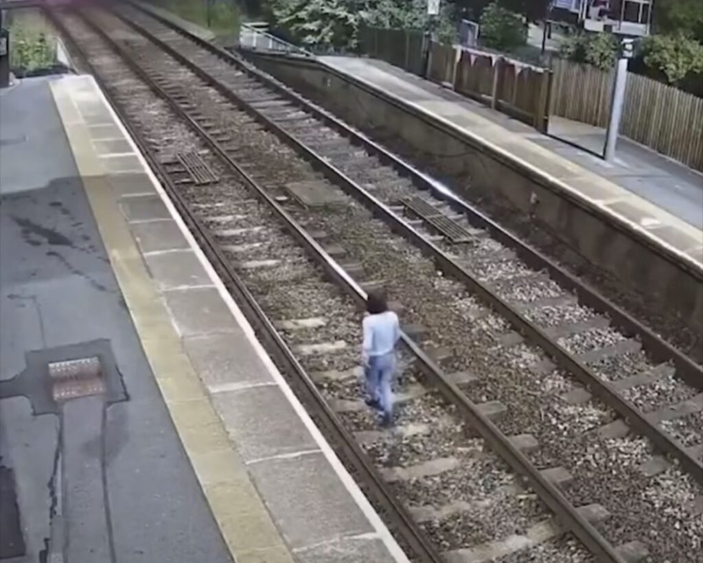 Network Rail Issues Safety Warning on Fatal Risks at Level Crossings