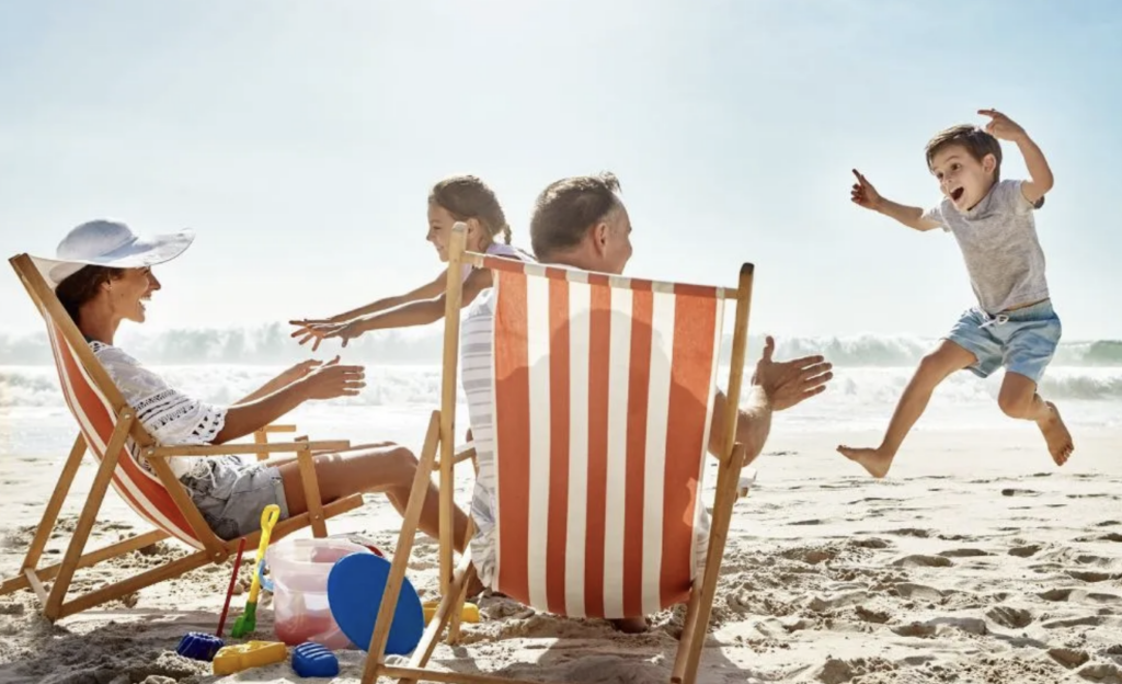 Travelers Discover New Recreational Activities During Holiday Period