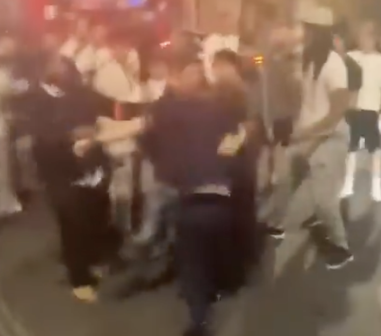 Large Fight Breaks Out Outside Late-Night Restaurant