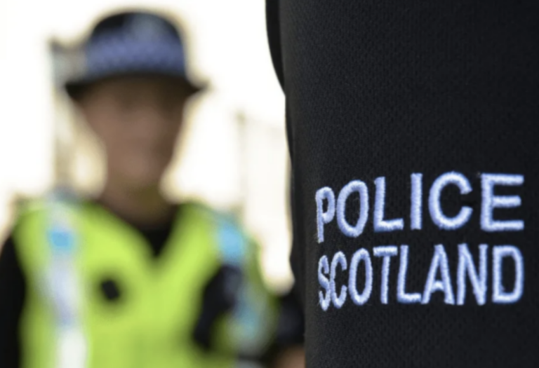 Three Hospitalized Following Skoda Collision with Barrier on M8 Motorway