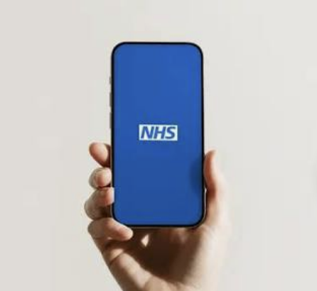 Health Secretary Supports NHS AI Triage Deployment to 200,000 Patients